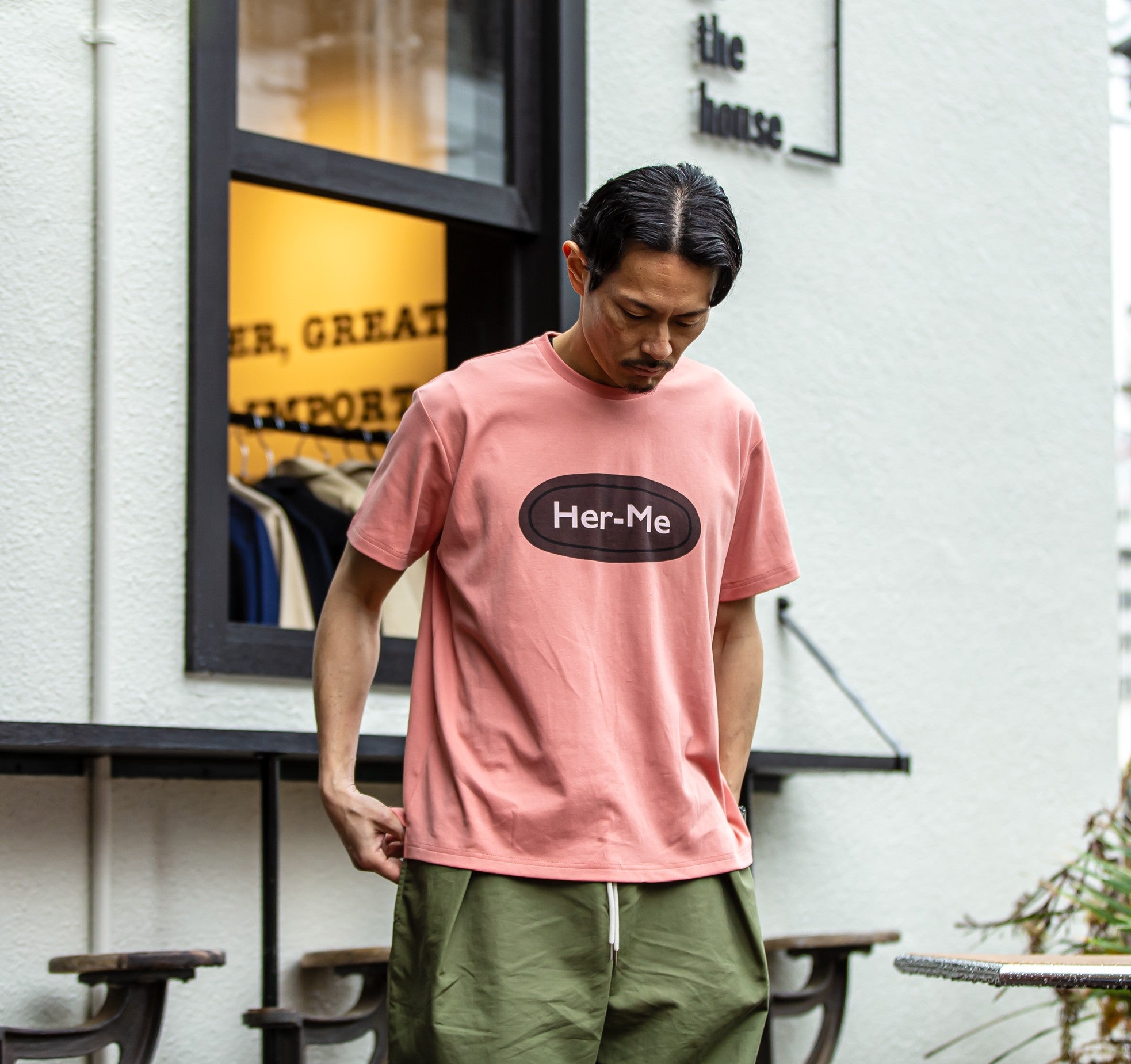 ユニセックス Her-MeストッパープリントTシャツ
