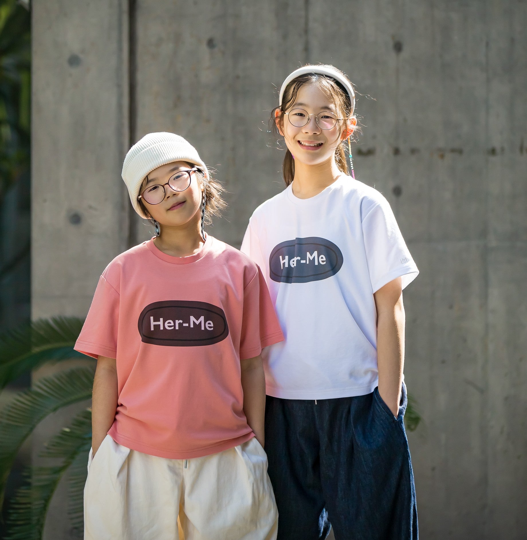 ユニセックス Her-MeストッパープリントTシャツ キッズ
