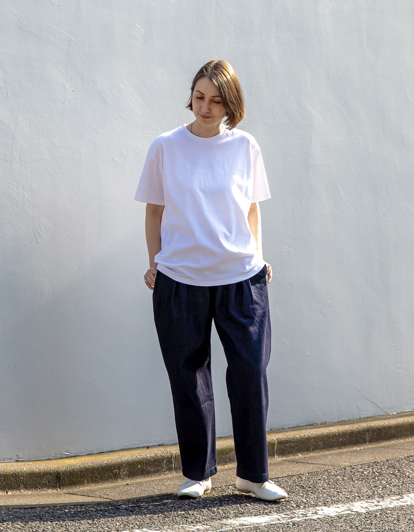 ユニセックス Her-Me ベーシックTシャツ