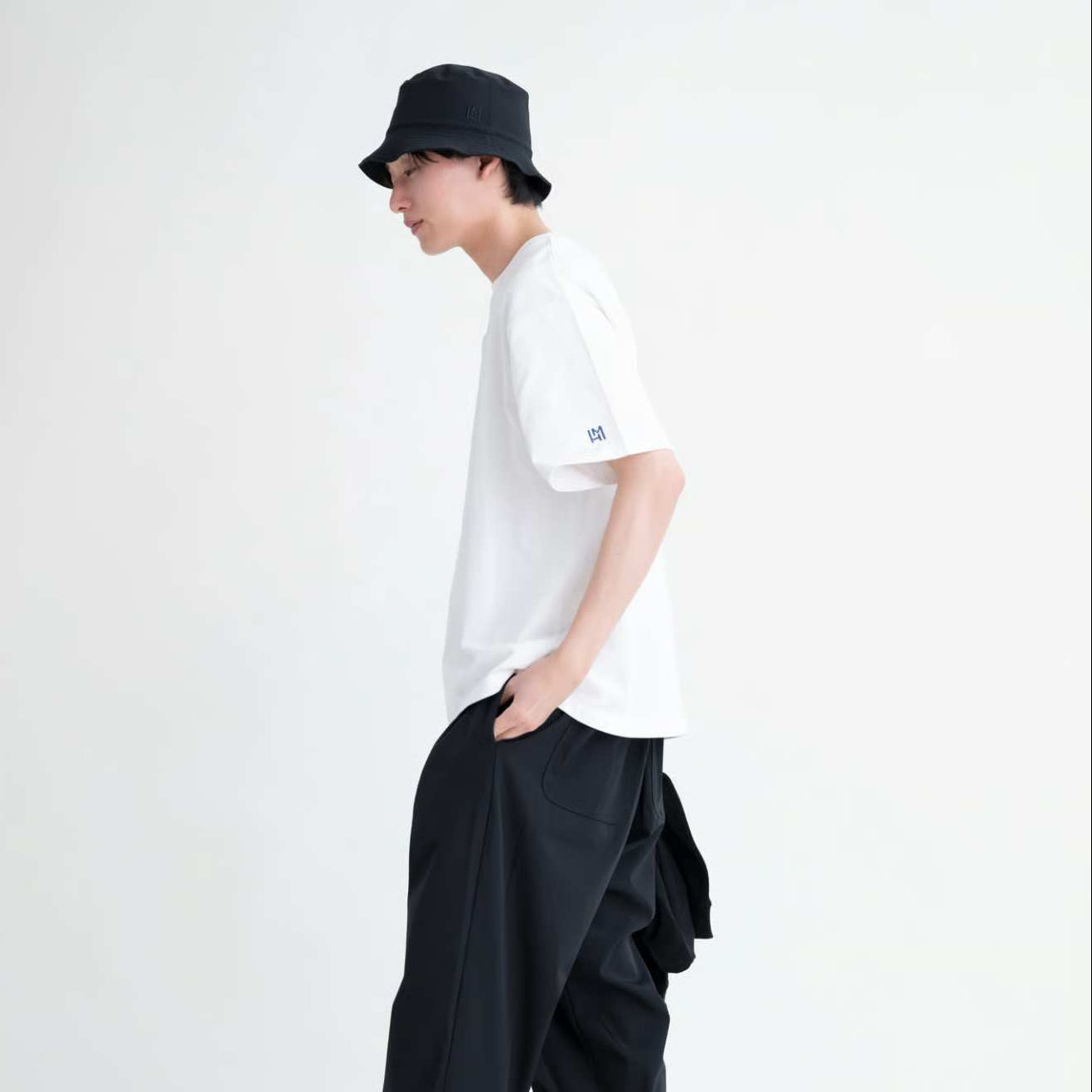 Her-MeアップリケTシャツ