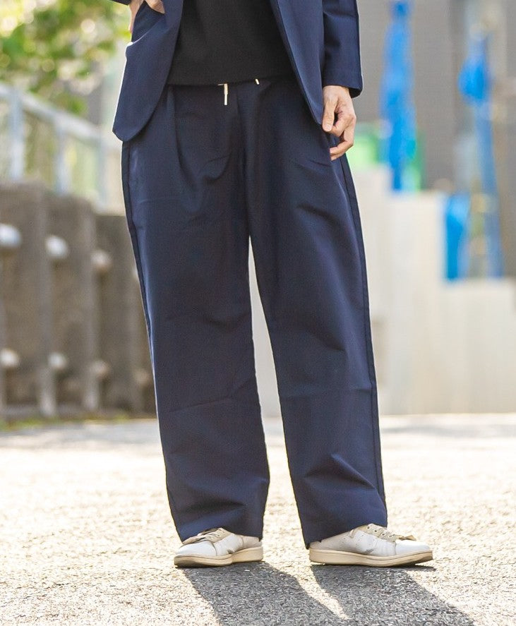 ワンサイズ　ストレートバレルカラーパンツ