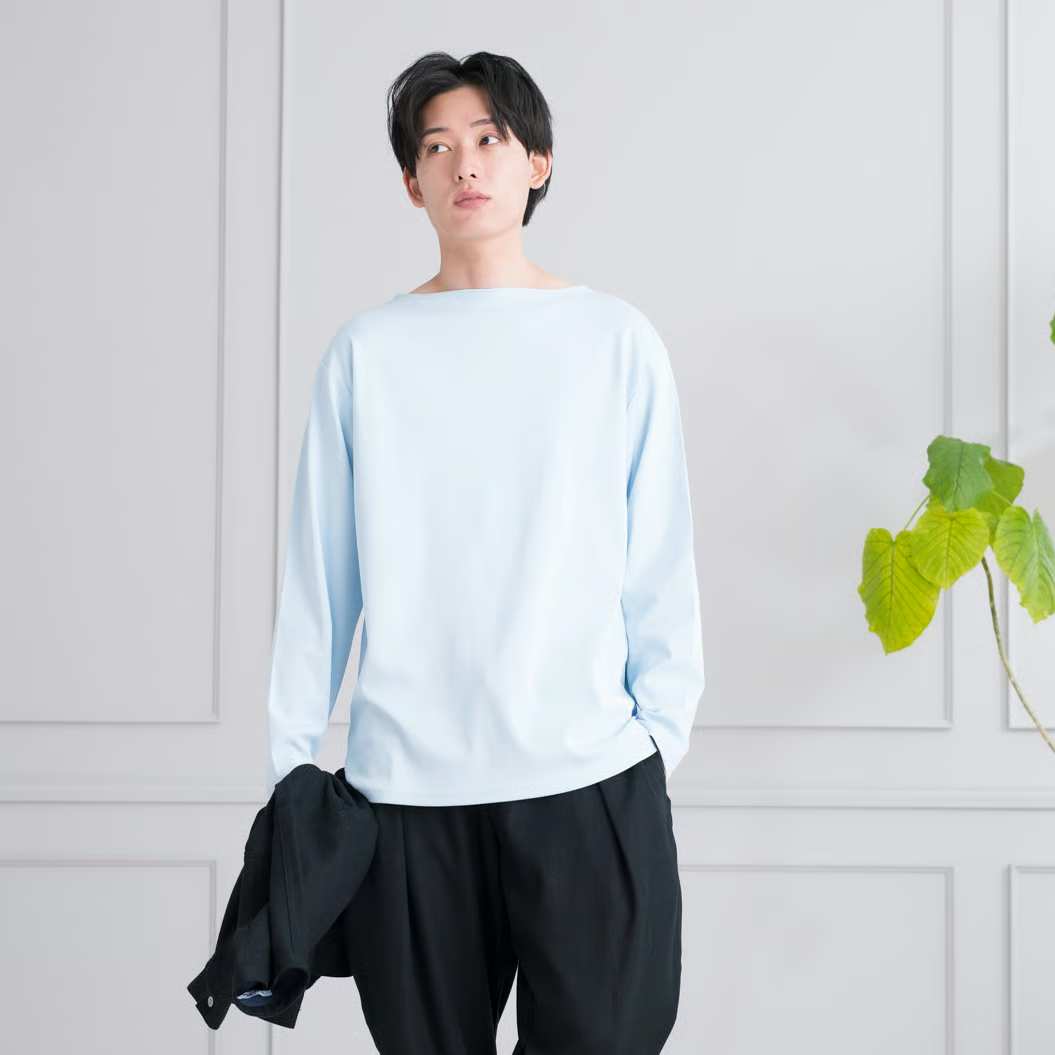 ボートネック　ロングＴシャツ